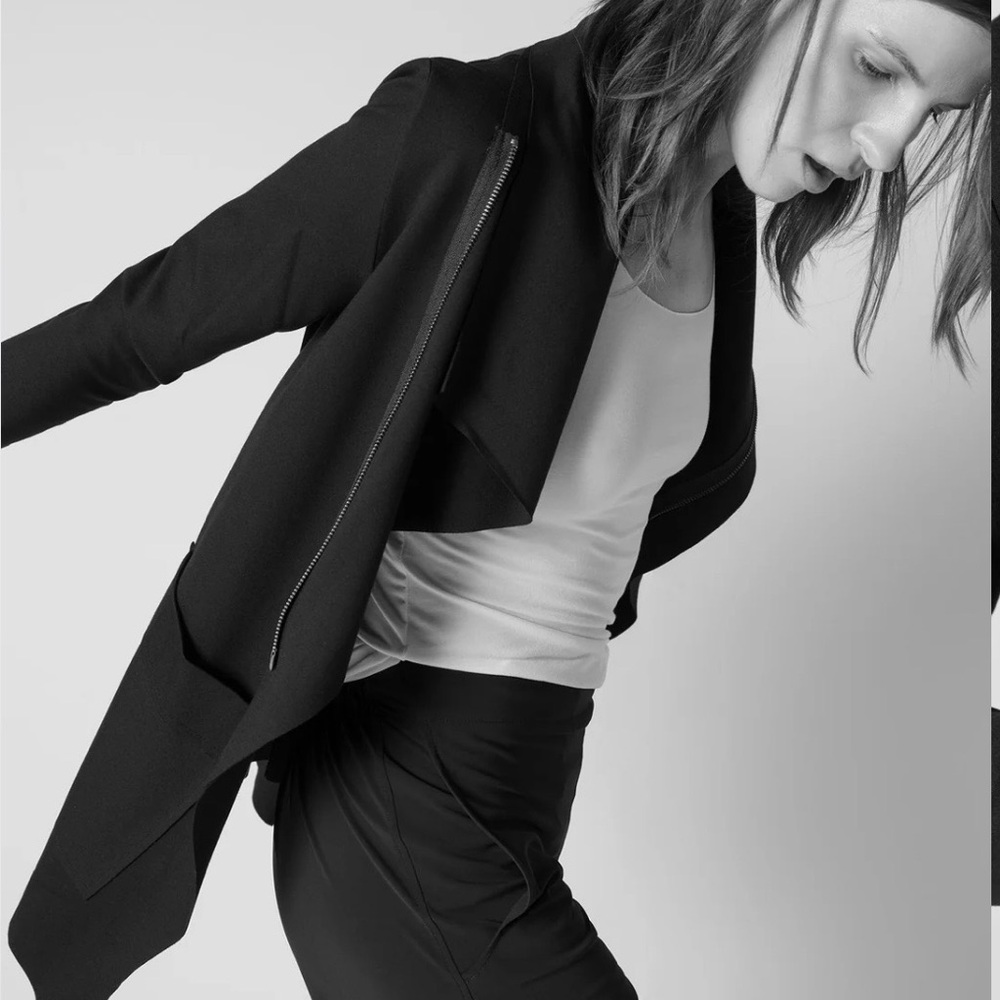 Ruti - The Foundation Jacket - Picture 12 of 12
